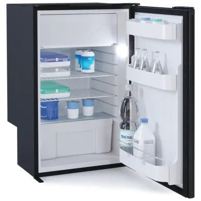 Vitrifrigo 1054075 ID: VIT C85IBD4O-F, C85 Chromelock Refrigerator / Freezer, Black - 3.2 cu. ft., produto importado&nbsp;