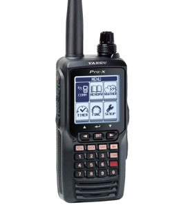 Yaesu FTA-550L Transceptor VHF Aeronautico, NAV/COM, bateria de Li-Ion, carregador 110V e 12VDC com cradle, antena, belt clip, adaptador para headset e cabo de programação USB, produto importado