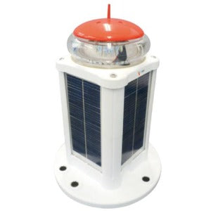 Carmanah M850 60X Lanterna Maritima de LED, Sabik, utiliza energia solar, alcance de 7,5 nm (milhas nauticas), lentes em policarbonato resistente UV, chassis de aluminio, intensidade regulável, IP68, opção de flash sincronizado via GPS, disponível nas cores vermelho, verde, amarelo e branco, catalogo datasheet