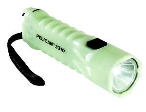 Pelican 3310 Photoluminescent Lanterna de Mão, comprimento 156mm, peso com baterias 180g, tempo de bateria mínimo 8hrs 45m, tempo de bateria máximo 190hrs, distância do facho de luz mínima 81 metros, distância do facho de luz máxima 240 metros, produto importado